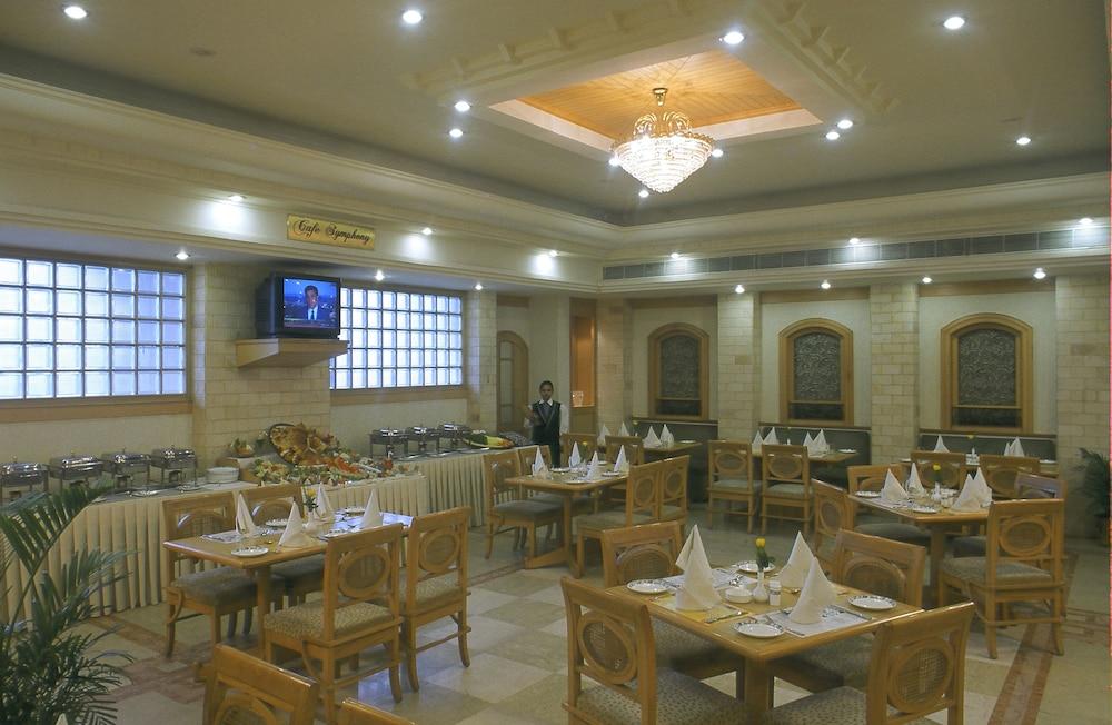 The Pride Hotel, Nagpur Eksteriør bilde